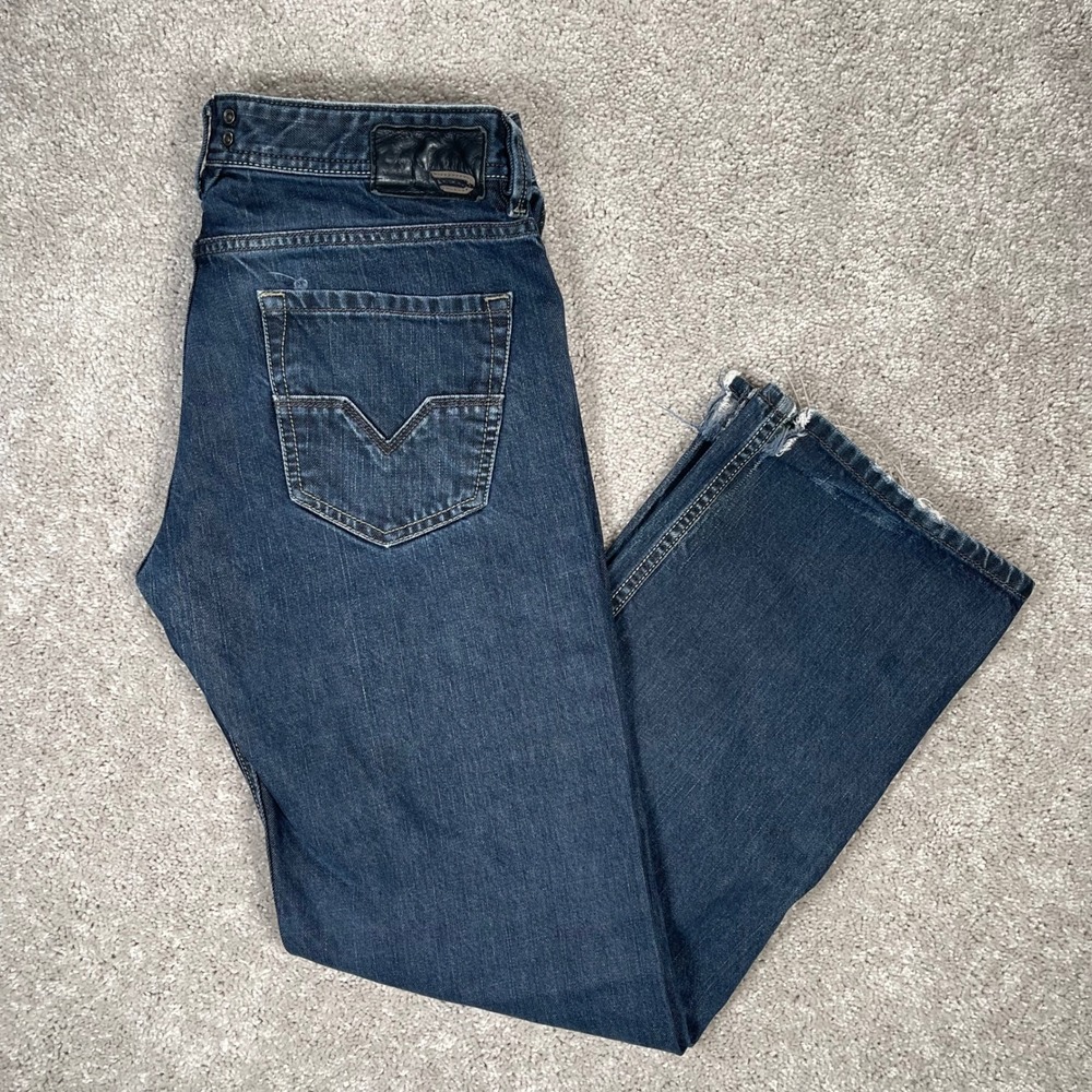 Diesel Larkee Men's 32x30 Relaxed Straight Leg Button Fly Jeans Blue Distressed